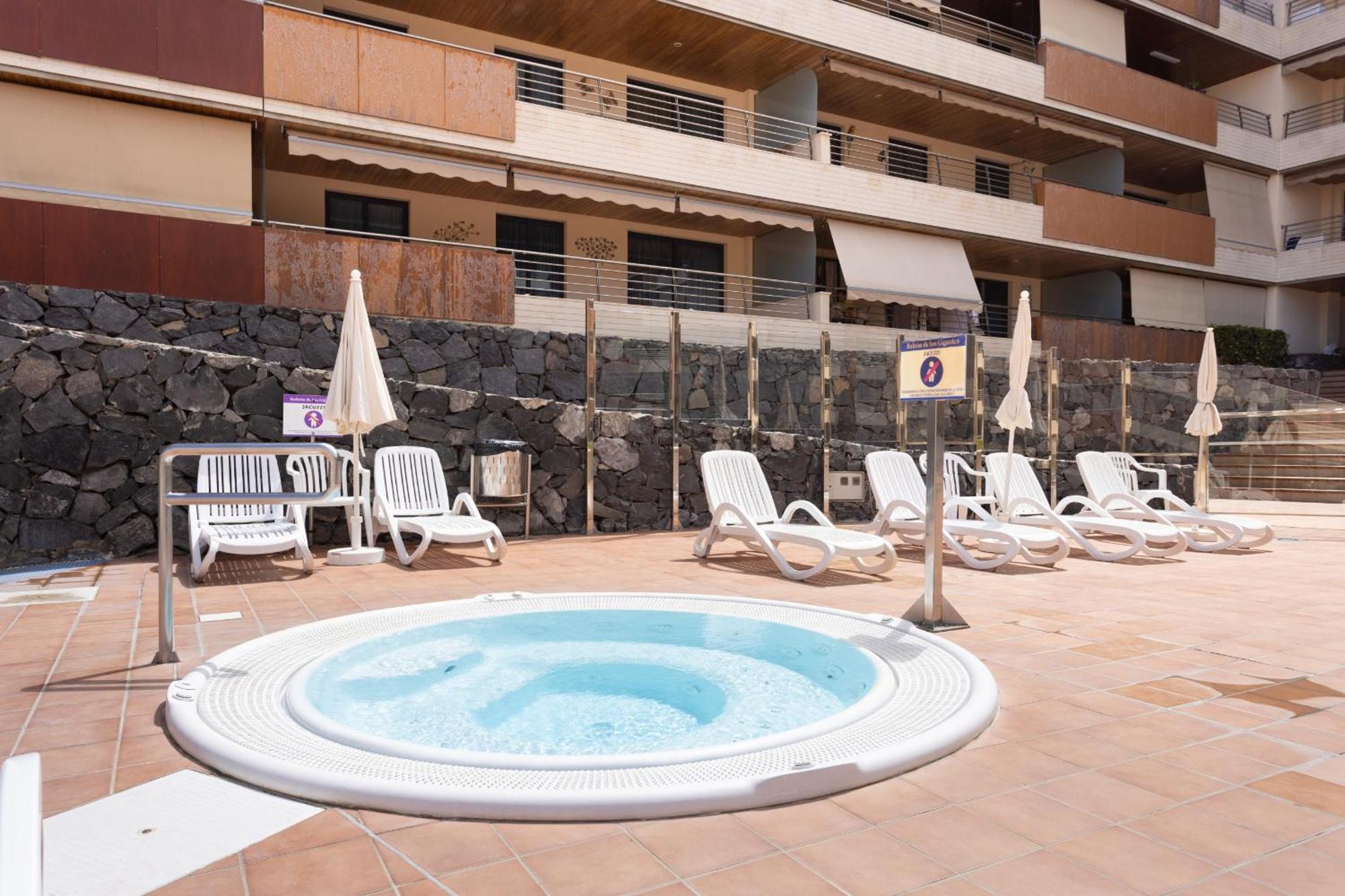 Balcon De Los Gigantes With Pool View Puerto de Santiago  Luaran gambar